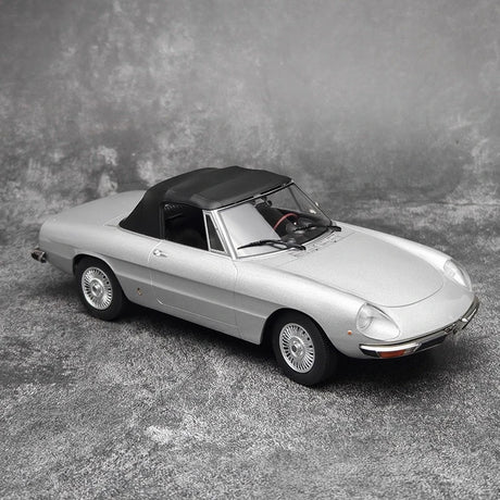 [Norev] 1:18 Alfa Romeo 1966 Spider Duetto Silver Model Car Resin