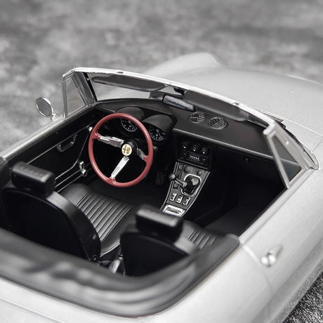 [Norev] 1:18 Alfa Romeo 1966 Spider Duetto Silver Model Car Resin