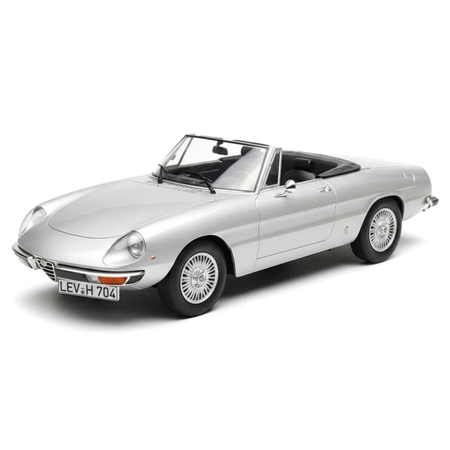 [Norev] 1:18 Alfa Romeo 1966 Spider Duetto Silver Model Car Resin