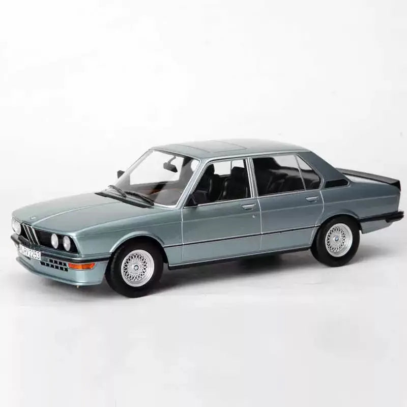 [Norev] 1:18 BMW 1980 E12 M535i Blue Model Car Resin