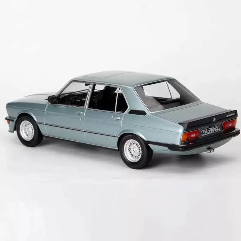 [Norev] 1:18 BMW 1980 E12 M535i Blue Model Car Resin