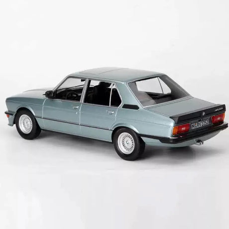 [Norev] 1:18 BMW 1980 E12 M535i Blue Model Car Resin