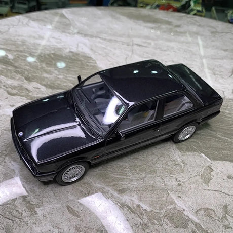 [Norev] 1:18 BMW 1982 E30 325i Black Model Car Resin
