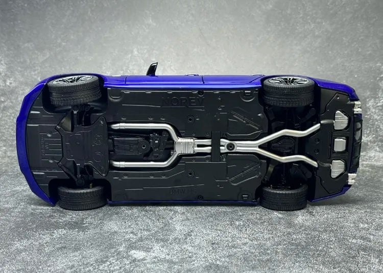 [Norev] 1:18 BMW 2018 F90 M5 Blue Model Car Die-Cast