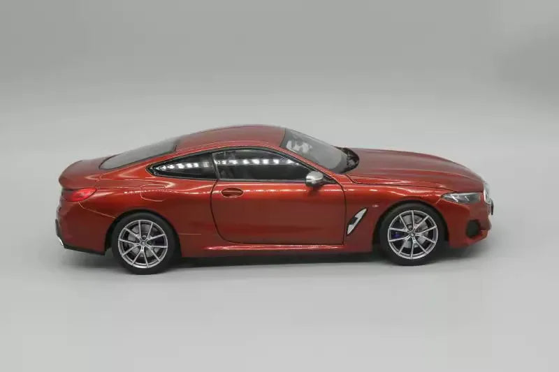 [Norev] 1:18 BMW 2019 G15 M850i punainen pienoismalli Die-Cast