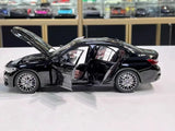[Norev] 1:18 BMW 2019 G20 330i M Sport Black Model Car Die-Cast