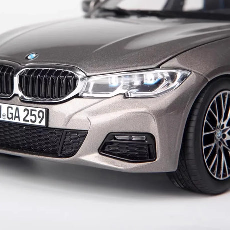 [Norev] 1:18 BMW 2019 G20 330i M Sport Gray Model Car Die-Cast