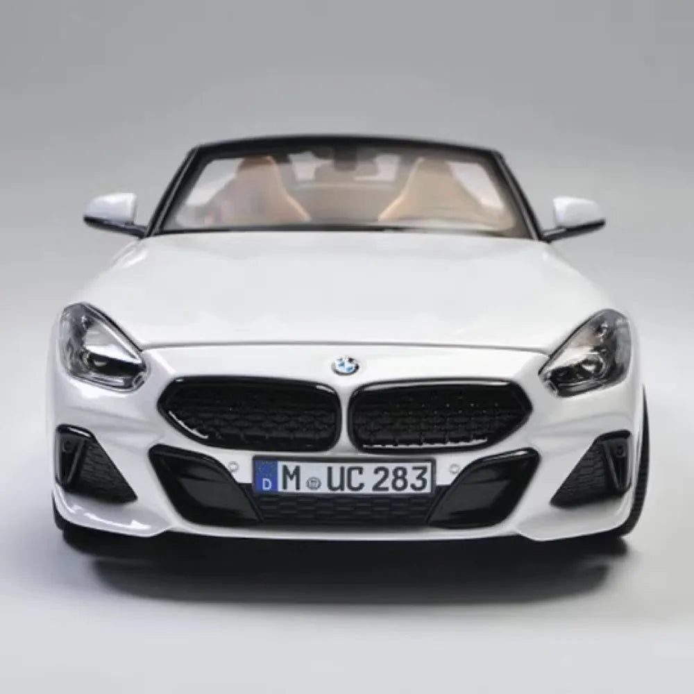 [Norev] 1:18 BMW 2019 Z4 White Model Car Die-Cast