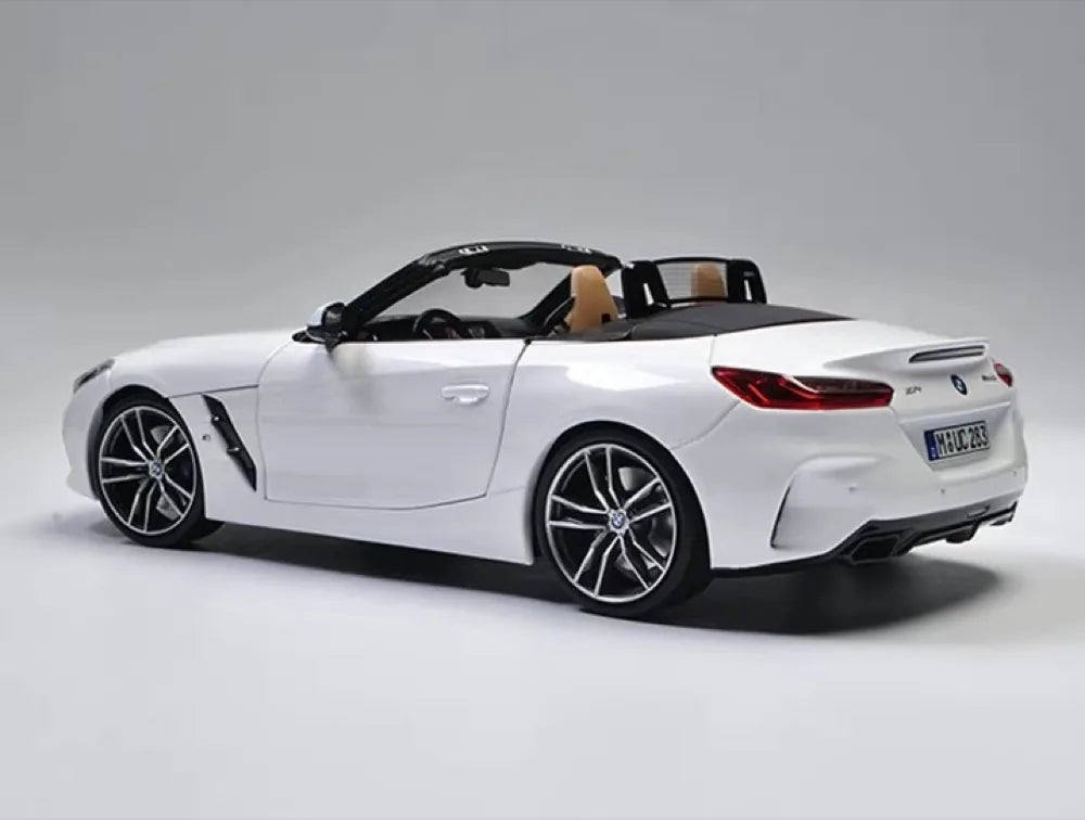 [Norev] 1:18 BMW 2019 Z4 White Model Car Die-Cast