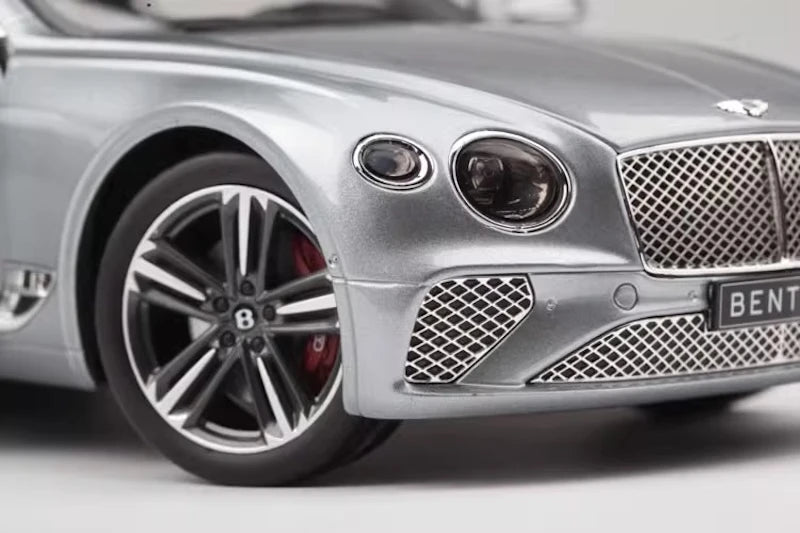 [Norev] 1:18 Bentley 2019 Continental GT argento modellino di auto Die-Cast