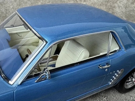 [Norev] 1:18 Ford 1965 Mustang Blue Model Car Resin