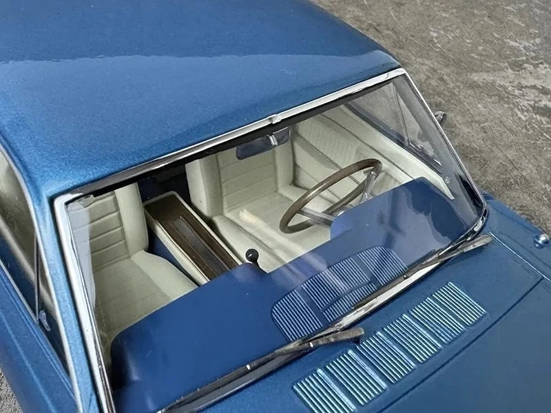 [Norev] 1:18 Ford 1965 Mustang Blue Model Car Resin