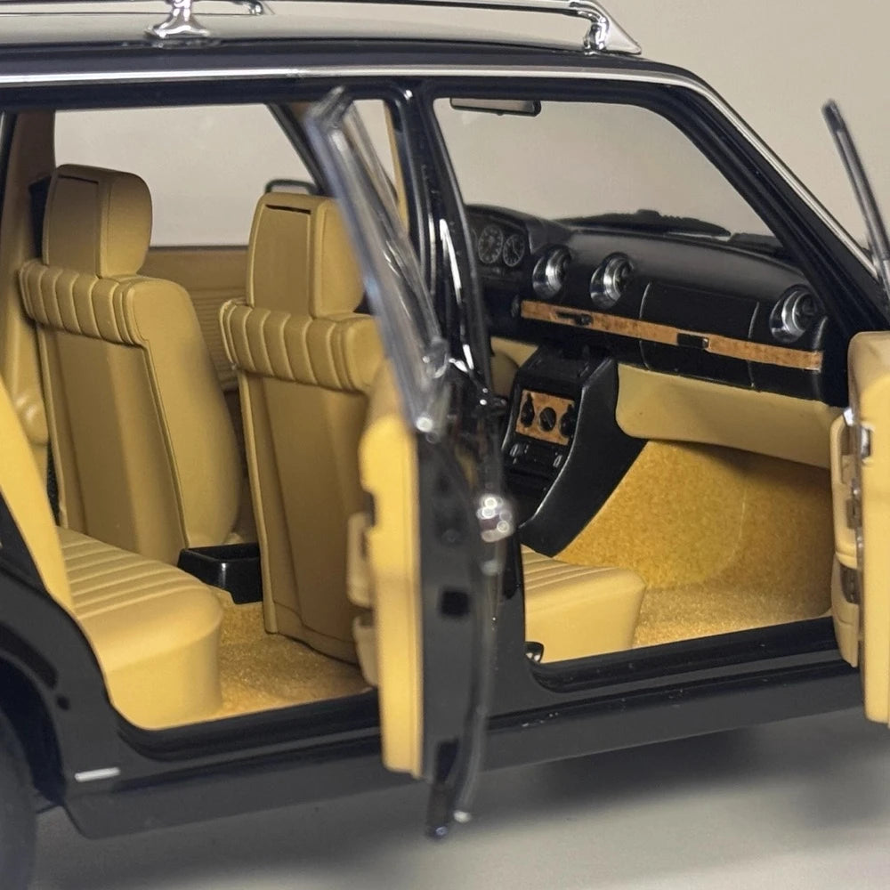 [Norev] 1:18 Mercedes-Benz 1980 200T T-Model S123 Estate zwart modelauto Die-Cast