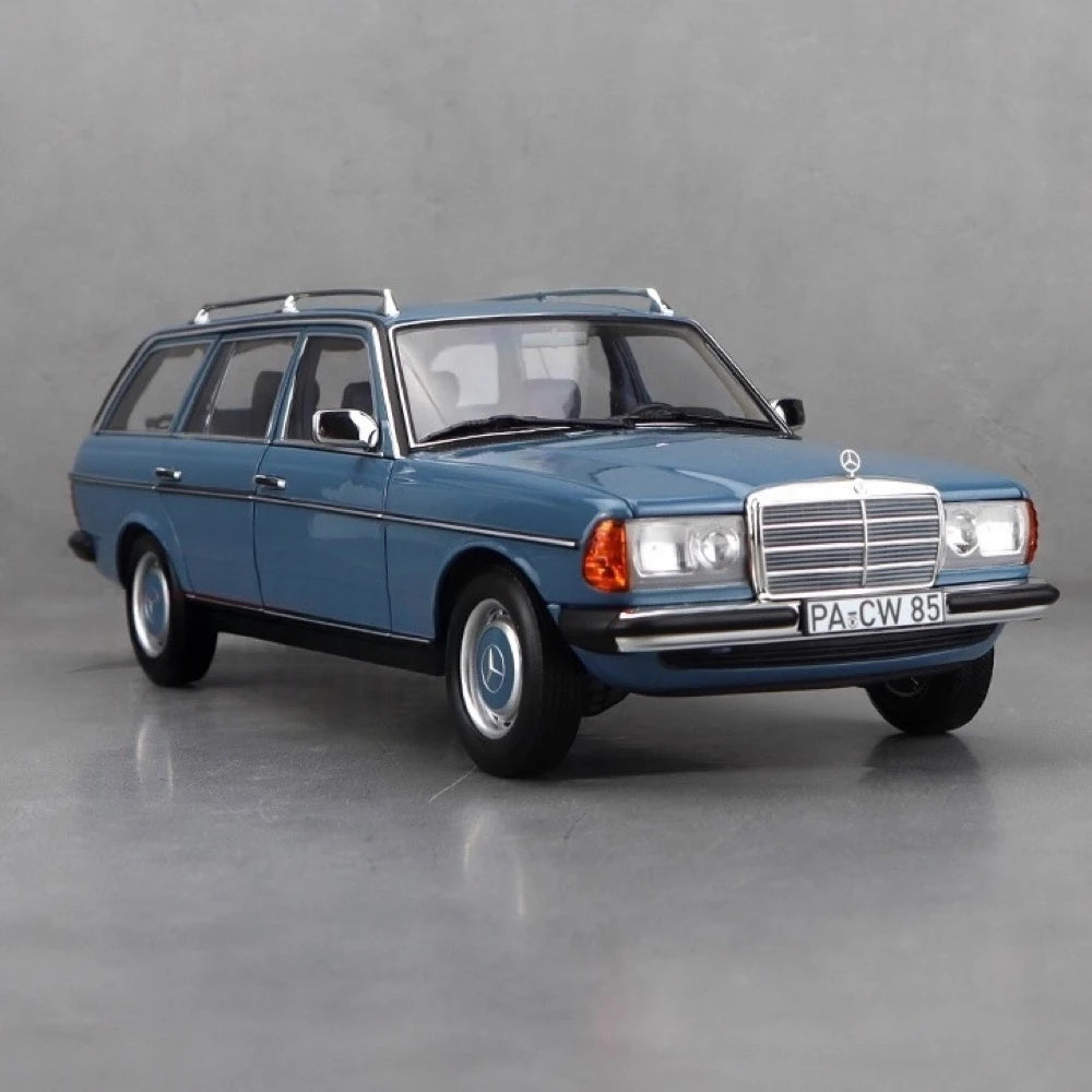 [Norev] 1:18 Mercedes-Benz 1980 200T T-Model S123 Estate blå modellbil Die-Cast