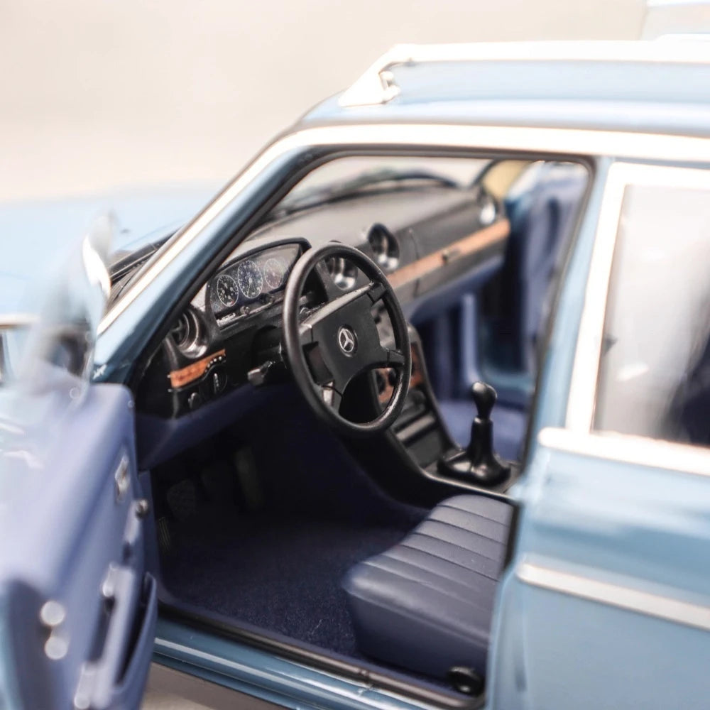 [Norev] 1:18 Mercedes-Benz 1980 200T T-Model S123 Estate Blue Model Car Die-Cast
