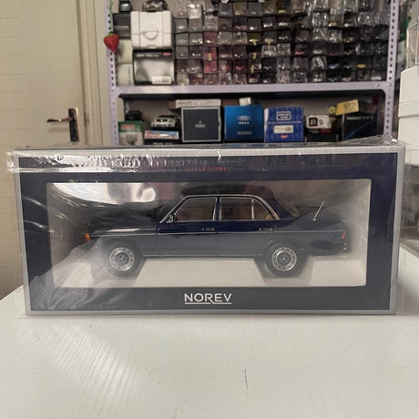 [Norev] 1:18 Mercedes-Benz 1982 W123 Sedan Black Model Car Die-Cast