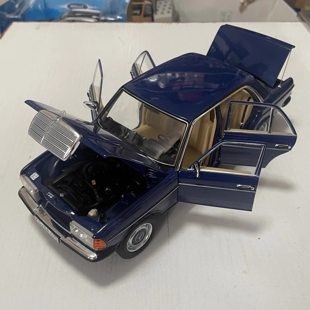 [Norev] 1:18 Mercedes-Benz 1982 W123 Sedan Black Model Car Die-Cast