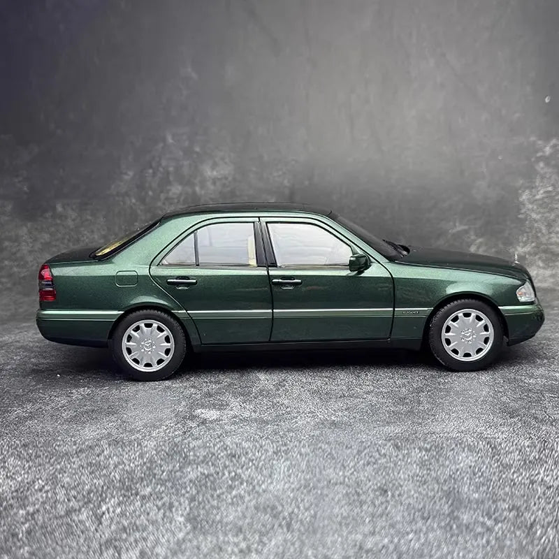 [Norev] 1:18 Mercedes-Benz 1993 C-Class W202 vert voiture miniature Die-Cast