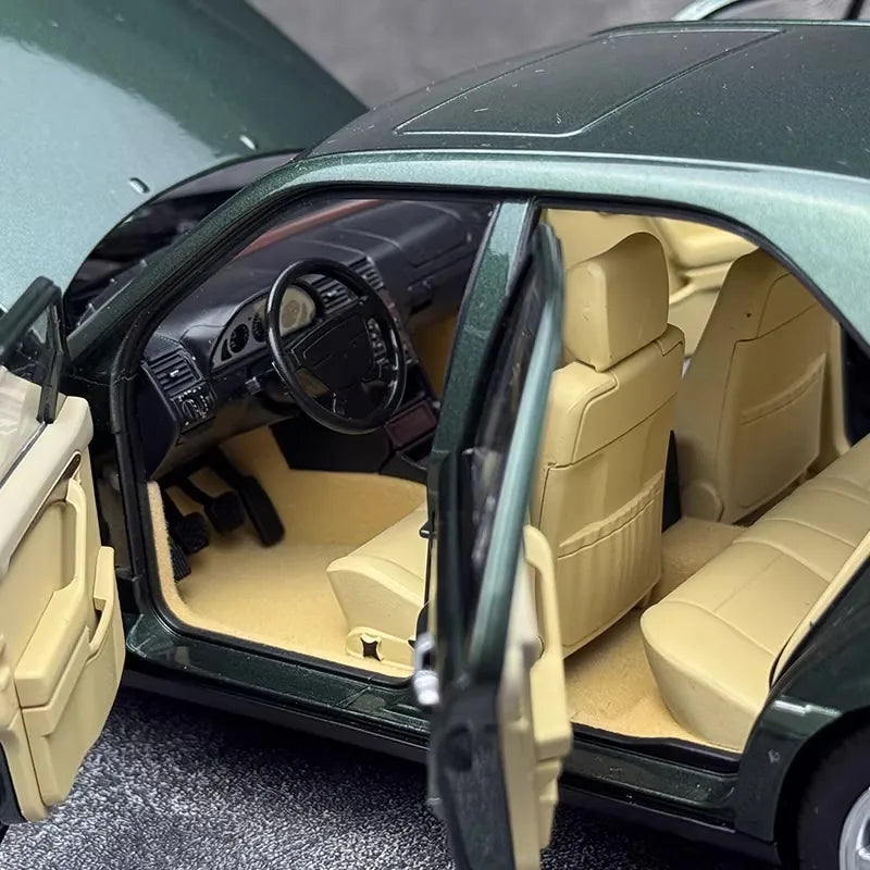 [Norev] 1:18 Mercedes-Benz 1993 C-Class W202 vert voiture miniature Die-Cast