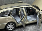 [Norev] 1:18 Mercedes-Benz 1993 C-Class W202 T-Model Estate Gold Model Car Die-Cast
