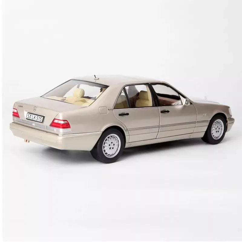 [Norev] 1:18 Mercedes-Benz 1997 S600 W140 Rose ou voiture miniature Die-Cast