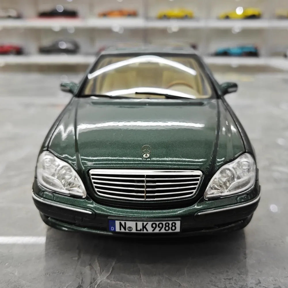 [Norev] 1:18 Mercedes-Benz 1998 S-Class W220 Green Model Car Die-Cast