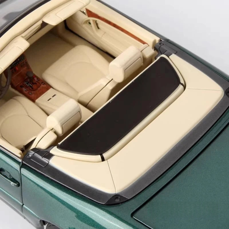 [Norev] 1:18 Mercedes-Benz 1999 SL500 R129 Green Model Car Die-Cast
