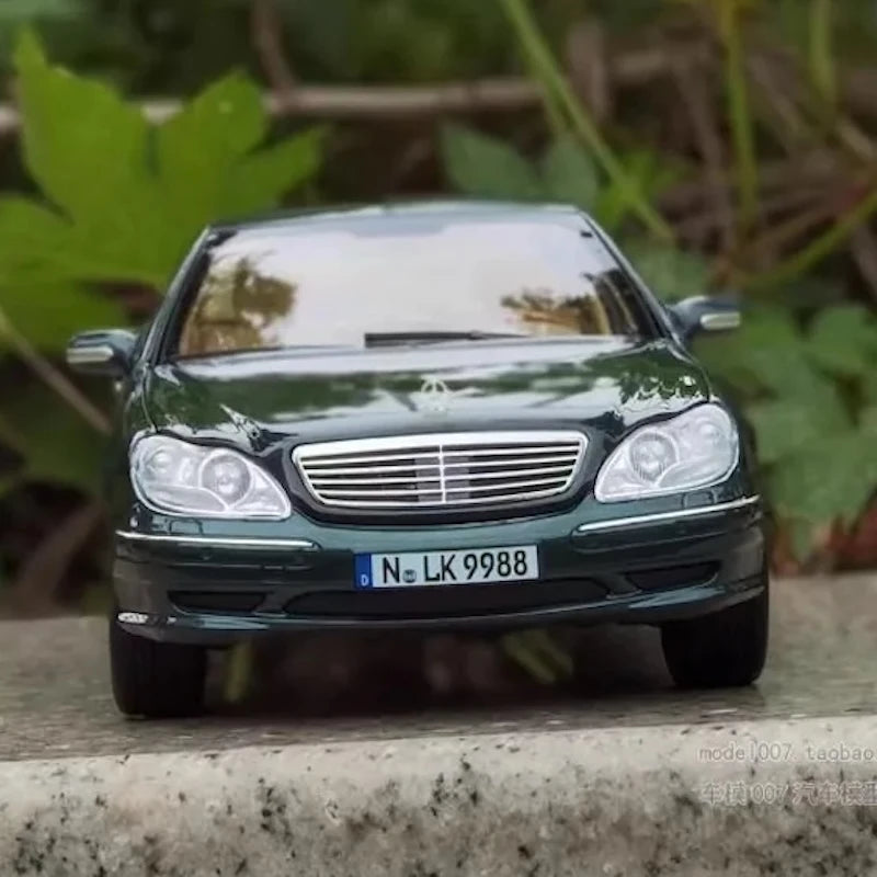 [Norev] 1:18 Mercedes-Benz 2000 S55 AMG W220 Green Model Car Die-Cast
