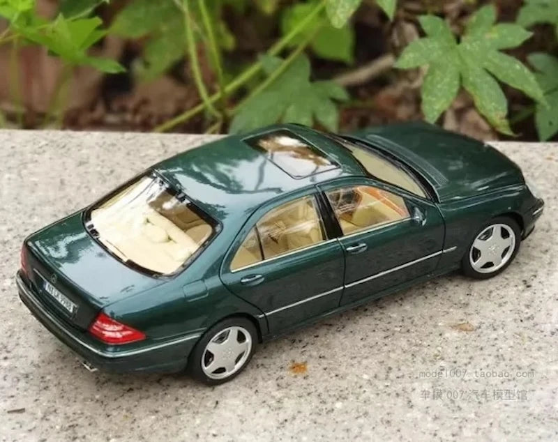 [Norev] 1:18 Mercedes-Benz 2000 S55 AMG W220 Green Model Car Die-Cast