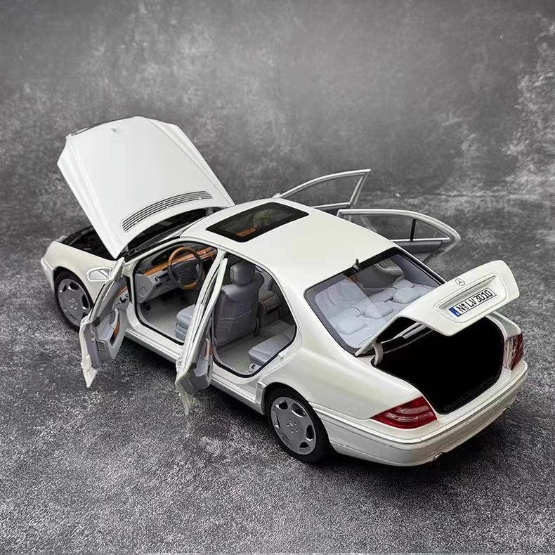 [Norev] 1:18 Mercedes-Benz 2000 S55 AMG W220 White Model Car Die-Cast
