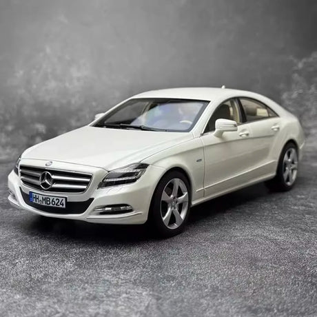 [Norev] 1:18 Mercedes-Benz 2011 CLS-Class C218 White Model Car Die-Cast