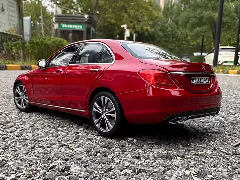 [Norev] 1:18 Mercedes-Benz 2014 C-Class W205 punainen pienoismalli Die-Cast