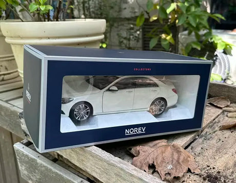 [Norev] 1:18 Mercedes-Benz 2014 C-Class W205 White Model Car Die-Cast