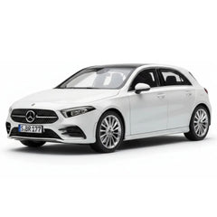 [Norev] 1:18 Mercedes-Benz 2018 A200 AMG Line White Model Car Die-Cast