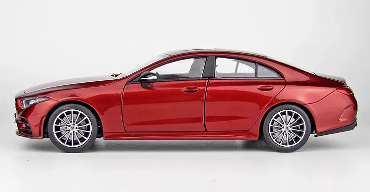 [Norev] 1:18 Mercedes-Benz 2017 CLS Class レッド モデルカー Die-Cast