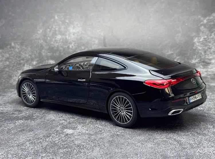 [Norev] 1:18 Mercedes-Benz 2023 CLE C236 noir voiture miniature Die-Cast