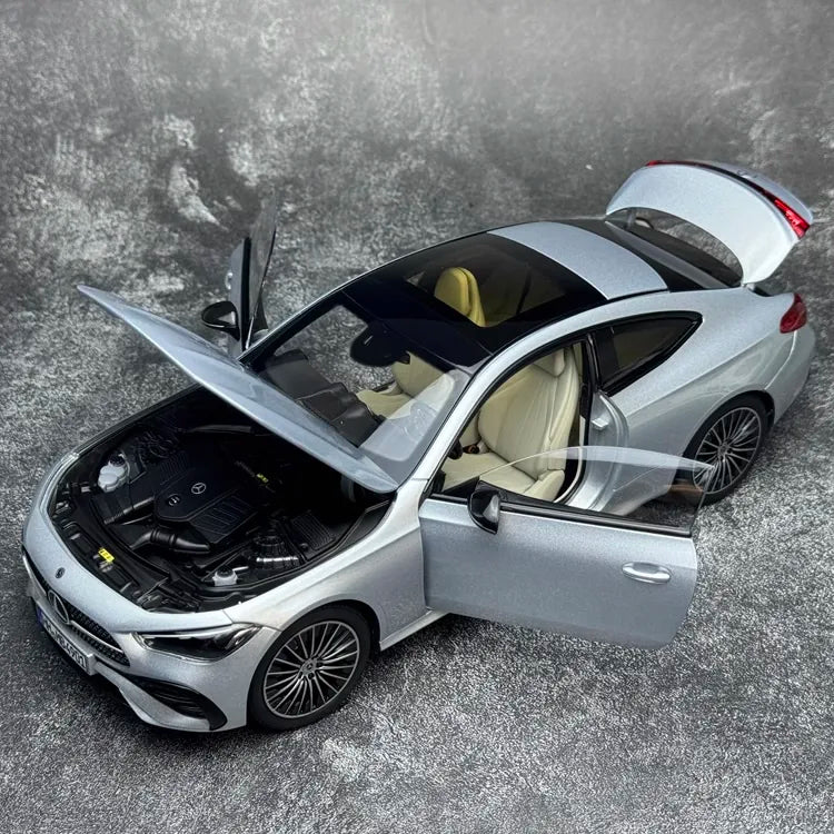 [Norev] 1:18 Mercedes-Benz 2023 CLE C236 Blue Model Car Die-Cast