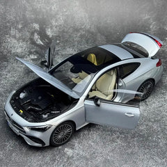 [Norev] 1:18 Mercedes-Benz 2023 CLE C236 Blue Model Car Die-Cast