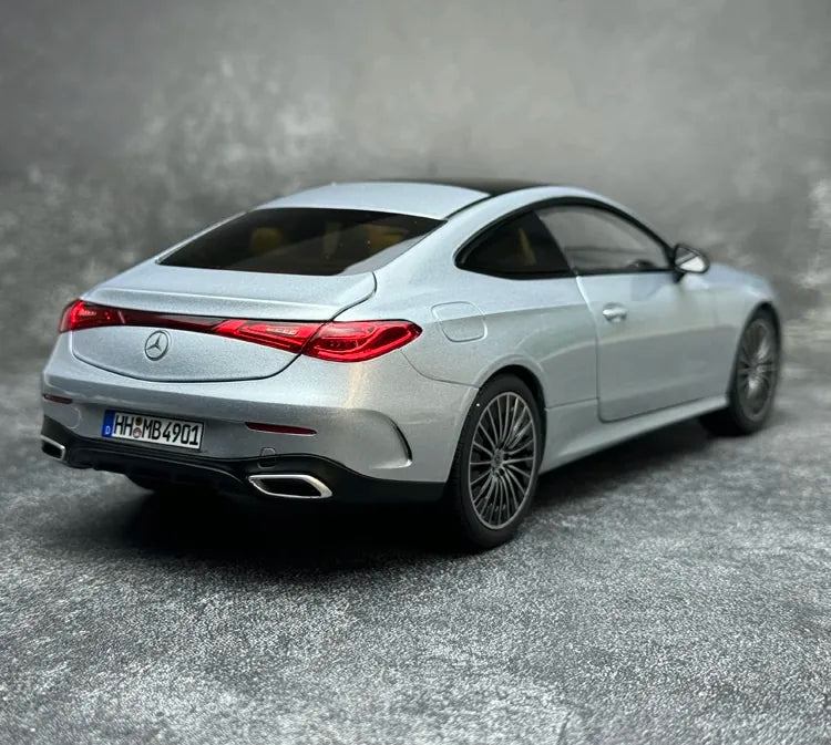 [Norev] 1:18 Mercedes-Benz 2023 CLE C236 Blue Model Car Die-Cast