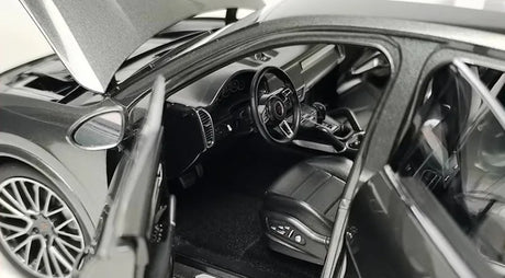 [Norev] 1:18 Porsche 2019 Cayenne Coupe Turbo Gray Model Car Die-Cast