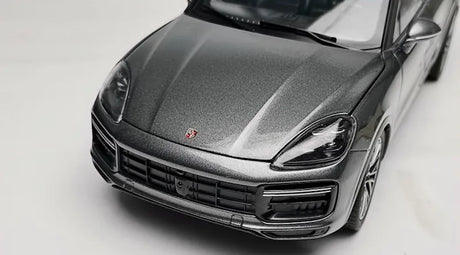[Norev] 1:18 Porsche 2019 Cayenne Coupe Turbo Gray Model Car Die-Cast