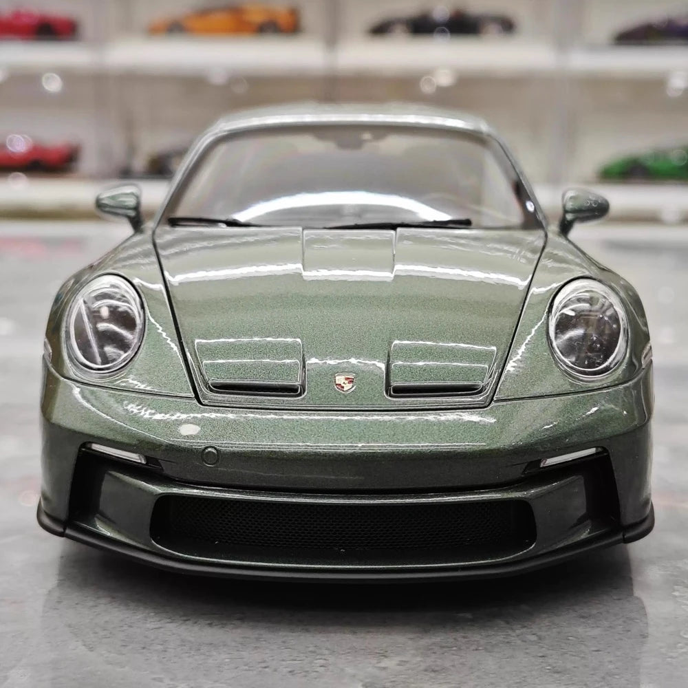 [Norev] 1:18 Porsche 2023 911 S/T Shark Green Model Car Die-Cast