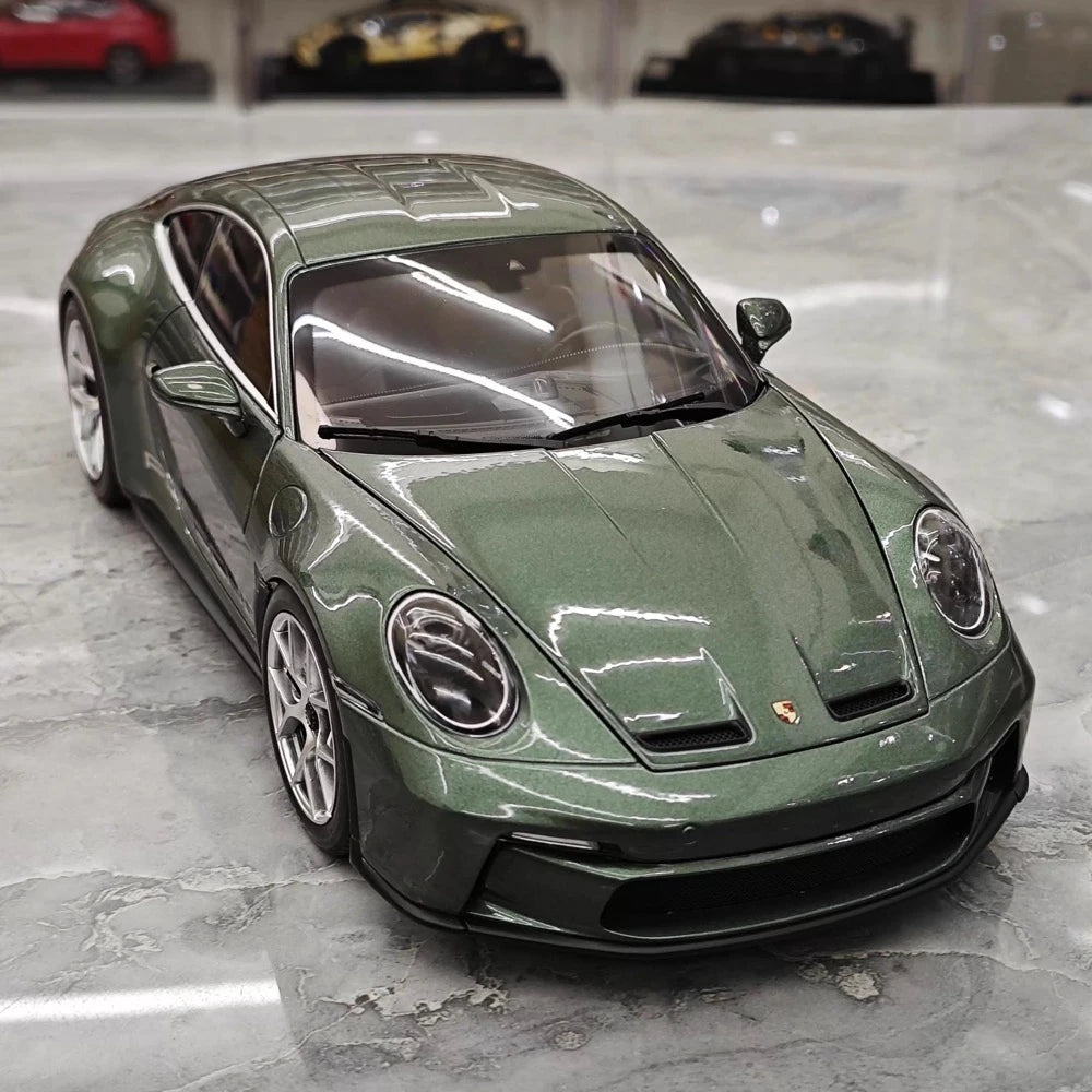 [Norev] 1:18 Porsche 2023 911 S/T Shark Green Model Car Die-Cast