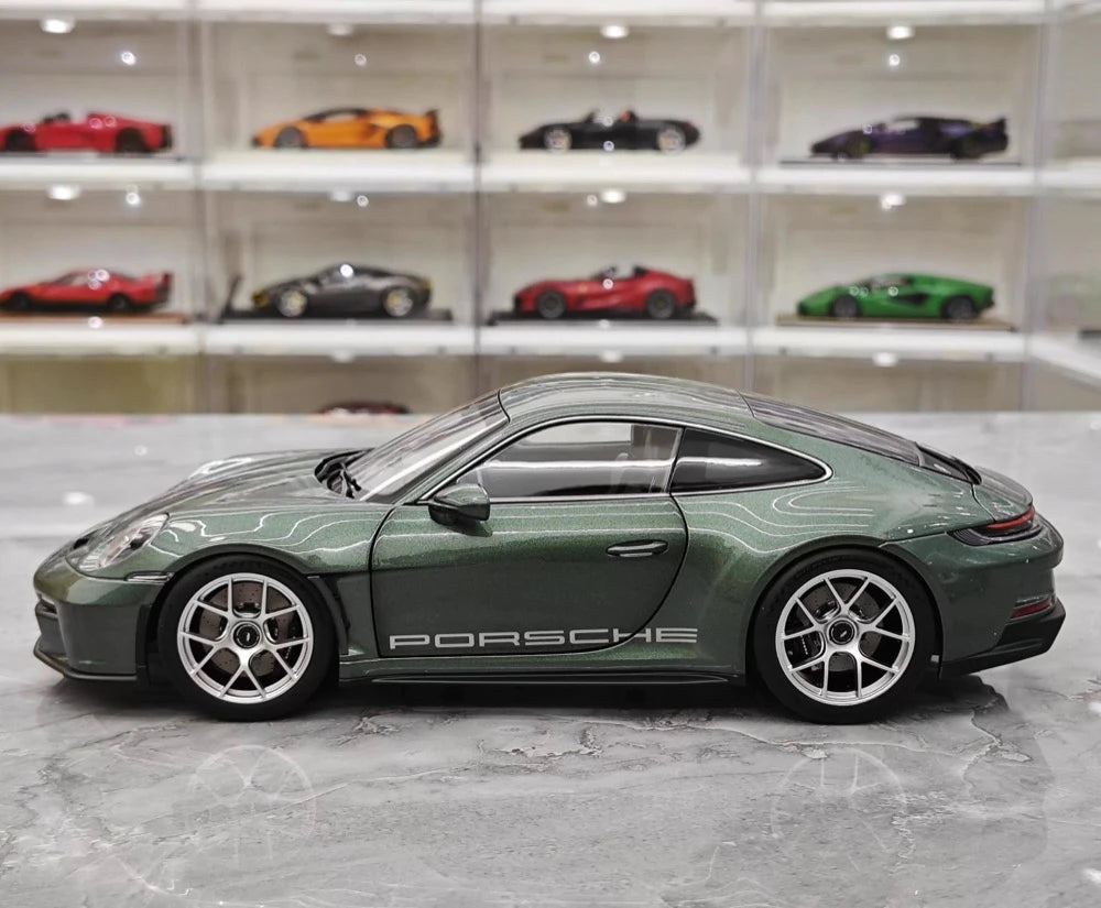 [Norev] 1:18 Porsche 2023 911 S/T Shark Green Model Car Die-Cast
