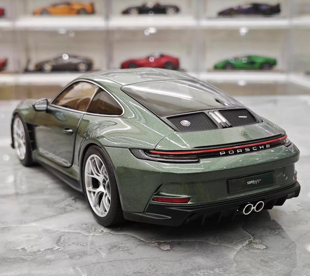 [Norev] 1:18 Porsche 2023 911 S/T Shark Green Model Car Die-Cast