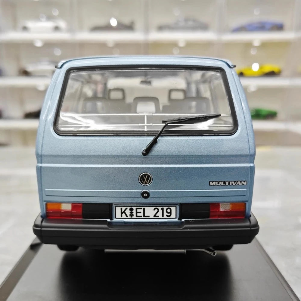 [Norev] 1:18 Volkswagen 1990 Multivan Blue Model Car Resin