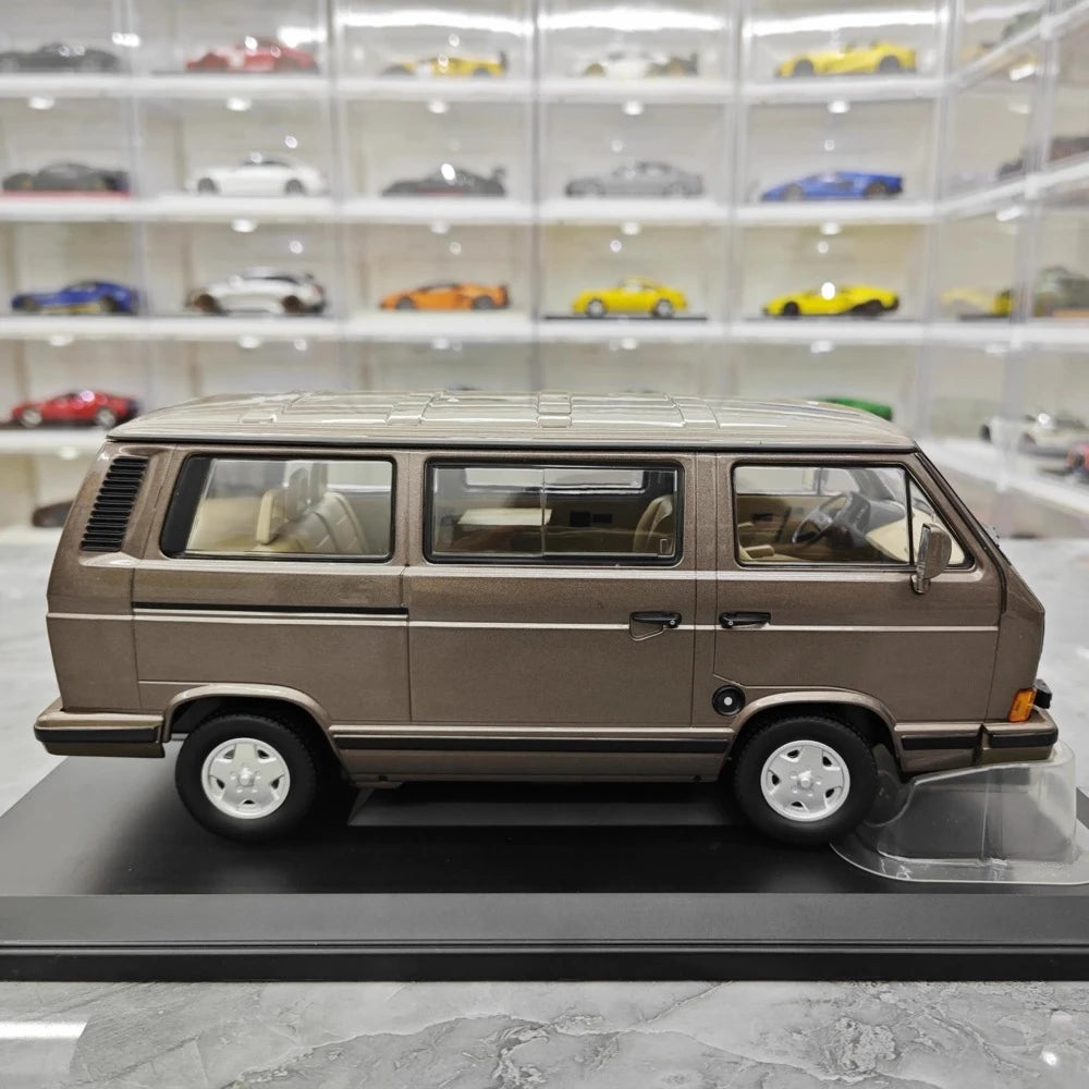 [Norev] 1:18 Volkswagen 1990 Multivan bruin modelauto Hars