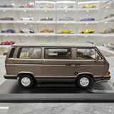 [Norev] 1:18 Volkswagen 1990 Multivan bruin modelauto Hars