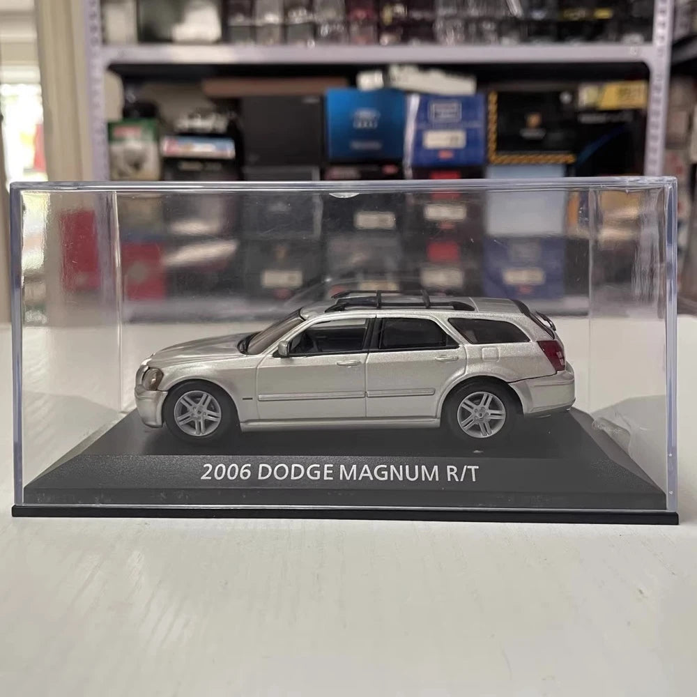 [Norev] 1:43 Dodge 2006 Magnum R/T Silver Model Car Die-Cast
