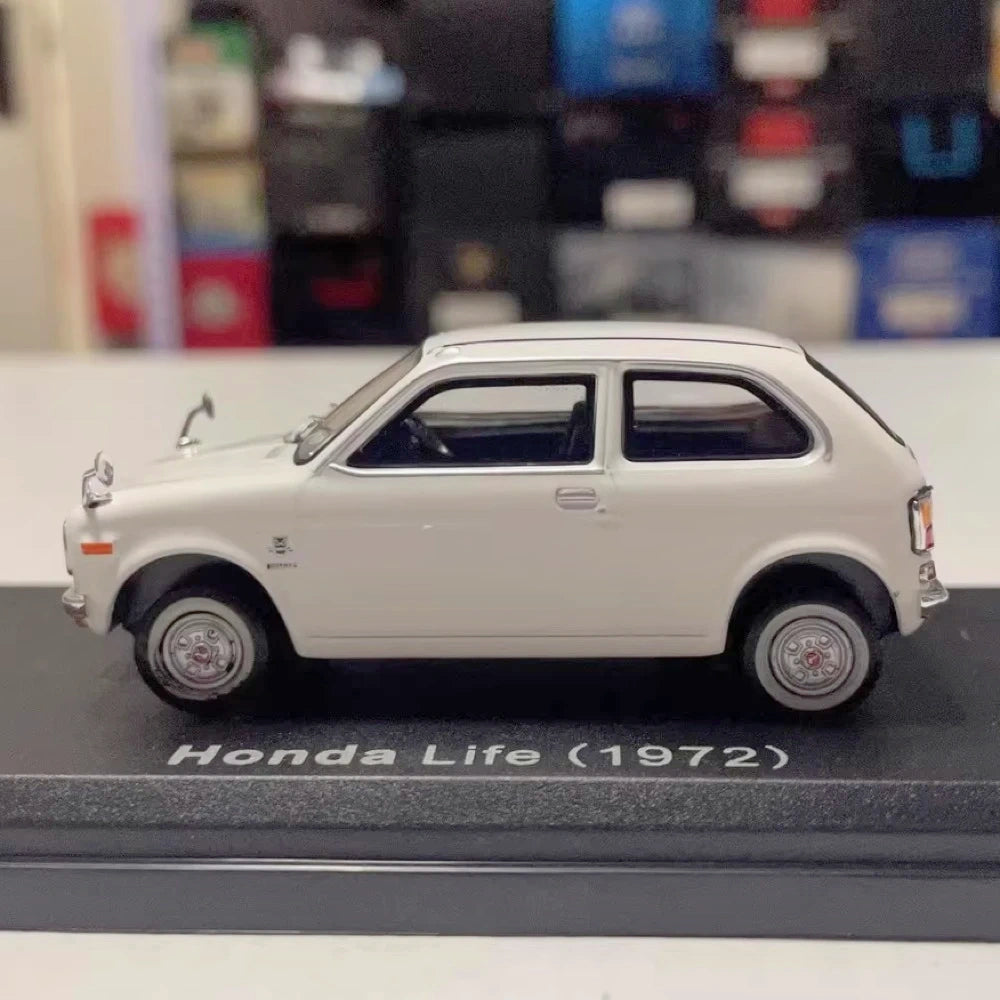[Norev] 1:43 Honda 1972 Life White Model Car Die-Cast